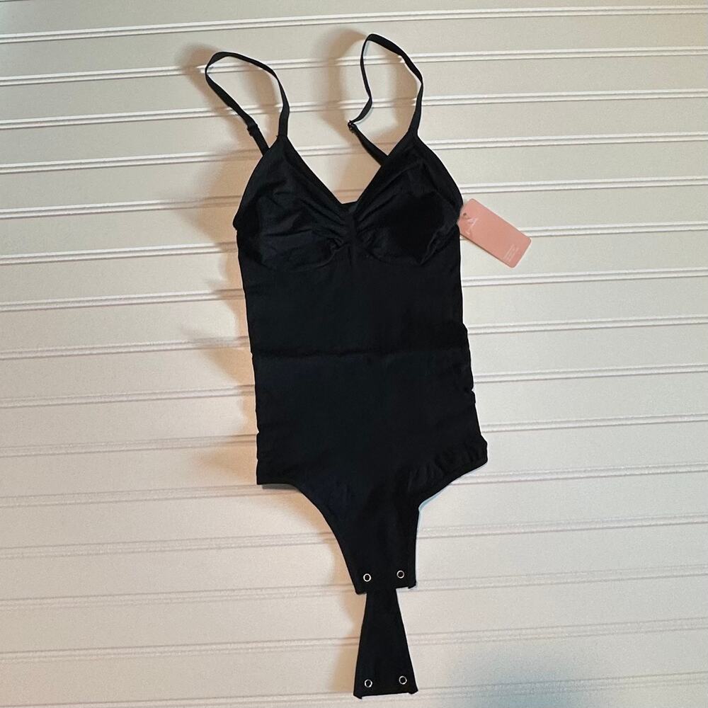 FEELINGIRL Women Black Smoothing Shapewear Bodysuit Tank Top XS/S NWT